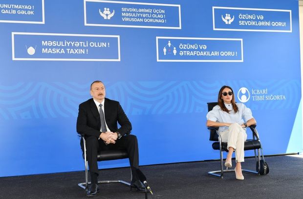İlham Əliyev və Mehriban Əliyeva üç modul tipli xəstəxananın açılışında - FOTO