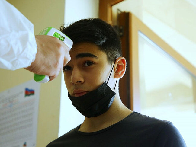 Azərbaycanda ilk dəfə imtahanlar belə keçirilir - FOTO