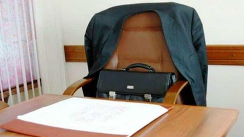 Nazir yüksək vəzifəli şəxsləri işdən çıxardı (YENİ TƏYİNAT)