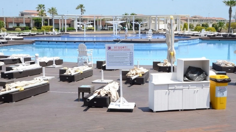 Bakıda pulsuz çimərlik və əyləncə (VİDEO)