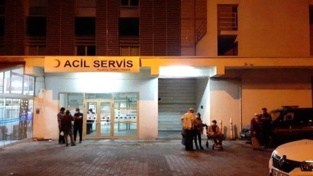 Koronavirus xəstəsi tibb bacılarına hücum etdi və pəncərədən yıxılıb öldü