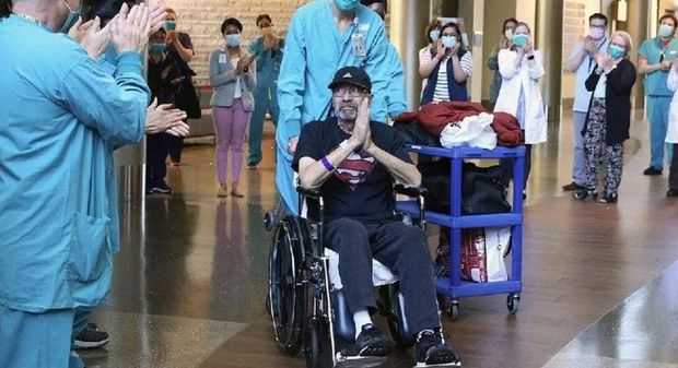 62 gün xəstəxanada qalıb koronavirusa qalib gəldi, amma...