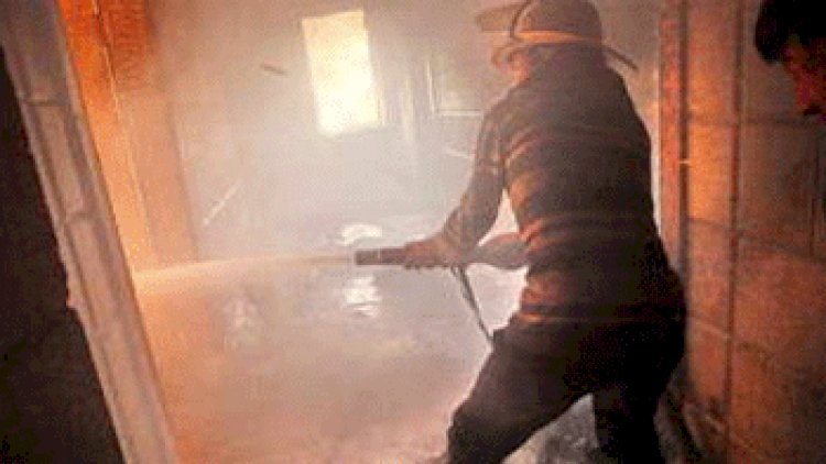 SON DƏQİQƏ:Bakıda yaşayış binasında yanğın: 12 nəfər təxliyyə edildi