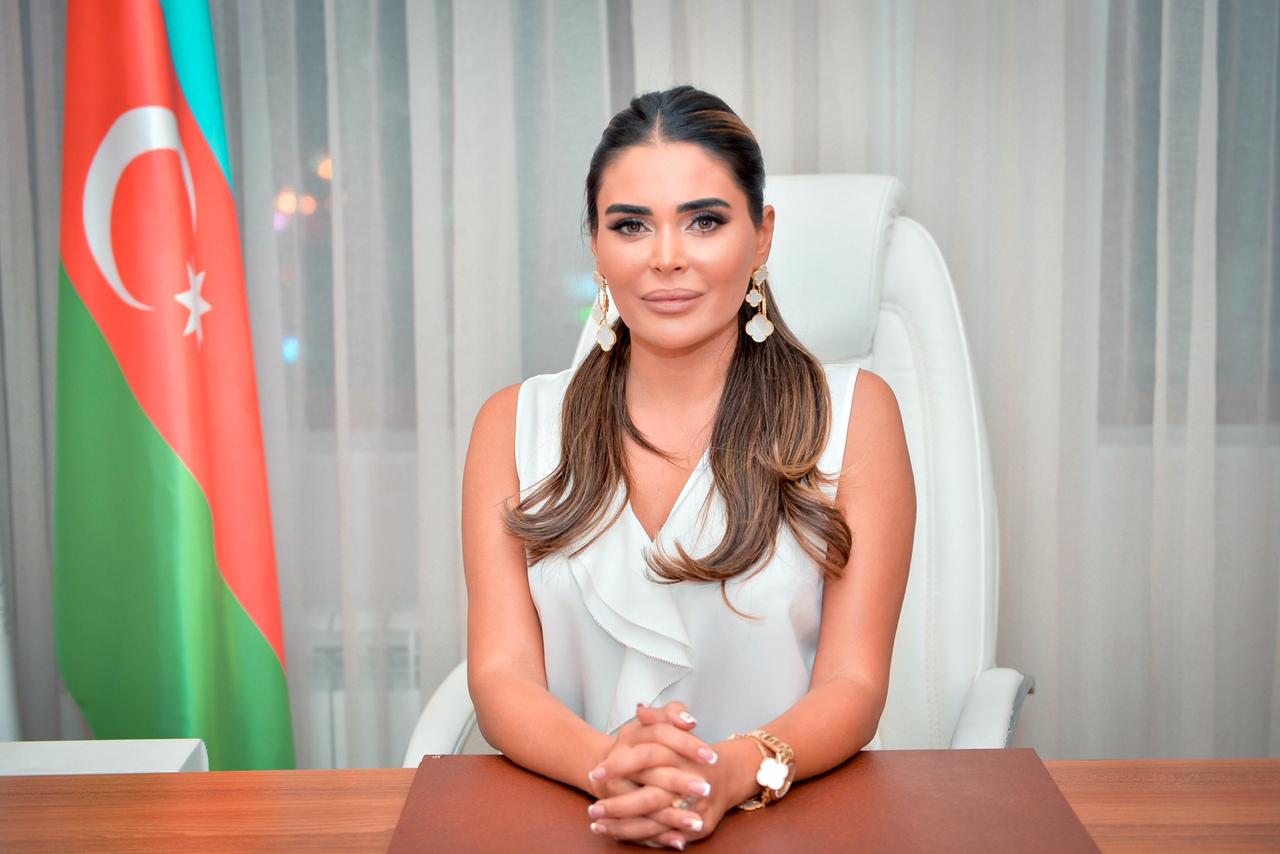 “Zər qədrini zərgər bilər”