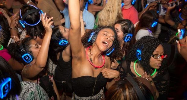 Karantinin bitməsi ilə bağlı keçirdikləri “party” başlarına bəla oldu - VİDEO