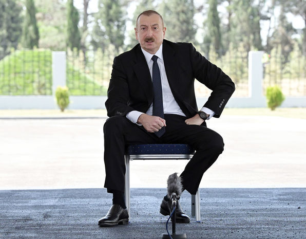 Президент Ильхам Алиев: Рекомендую Пашиняну сидеть тихо...