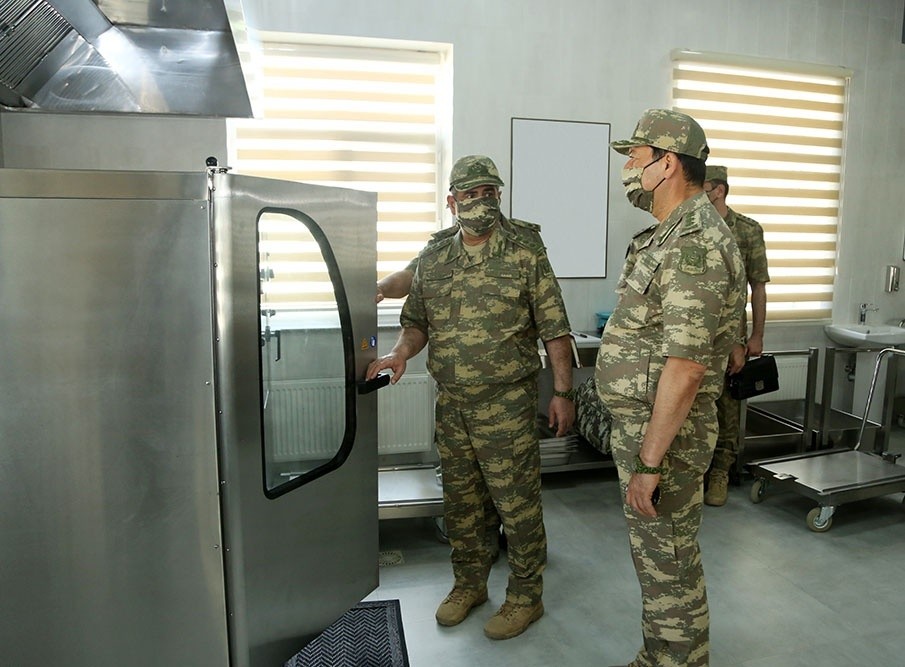 Zakir Həsənov cəbhəboyu zonada yerləşən yeni hərbi hissənin açılışında iştirak edib - VİDEO
