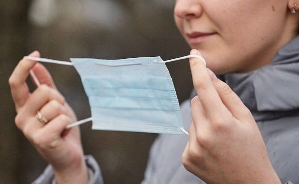 В Болгарии вернули масочный режим