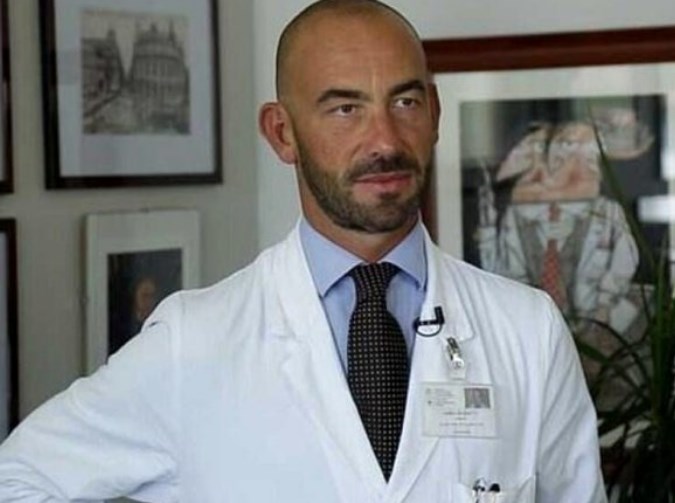 PROFESSORdan ŞAD xəbər-Virus mutasiyaya uğrayıb,daha az öldürür, peyvəndə ehtiyac qalmayacaq