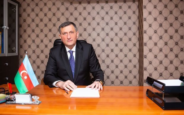 В Азербайджане бывший депутат заразился коронавирусом