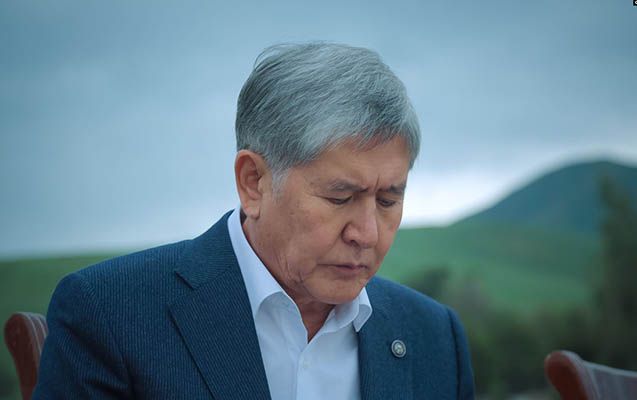 Atambayev xəstəxanaya yerləşdirildi