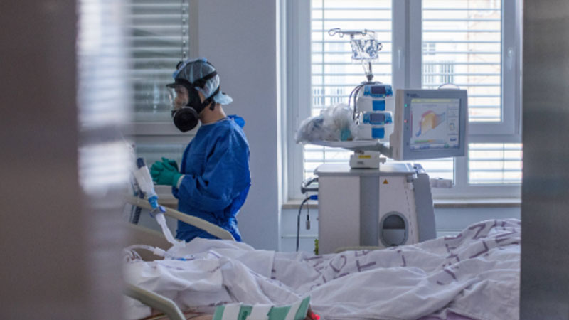 Özəl klinikalar əhali arasında koronavirus xofu yayır (SƏBƏB)