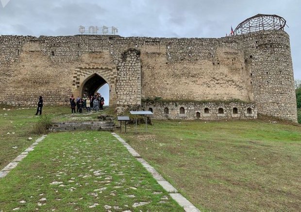 Şuşada da koronavirus TAPILDI