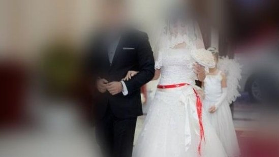 Bəy öz toyunda 80 nəfəri koronavirusa yoluxdurdu - 2 gün sonra öldü