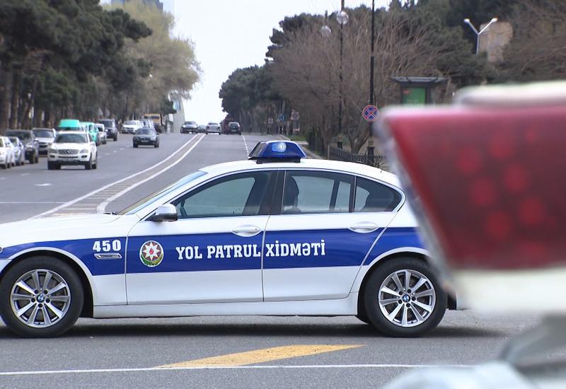 В Баку вновь установили полицейские посты - Официально
