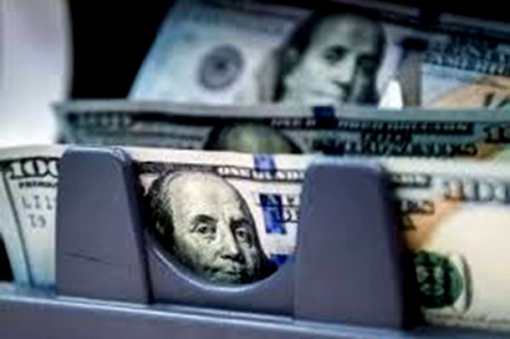 Banklarda Dollar, Avro, Rubl və Lirənin alış-satış qiymətləri