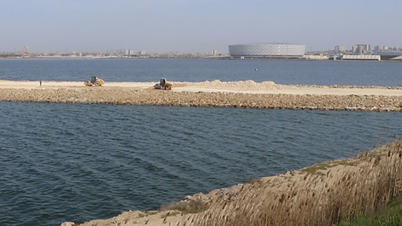 Bakını bürüyən qoxunun səbəbi bilindi: Analiz nəticəsi açıqlandı