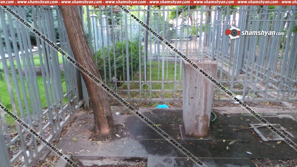 Erməni terrorçusunun adını daşıyan park ictimai ayaqyoluna çevrilib