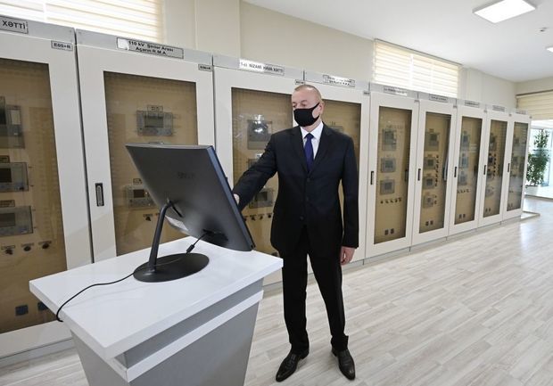 İlham Əliyev Bakıda açılışda - FOTO