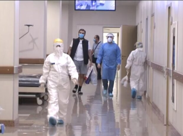 Onlar koronavirusdan sağalmağı bacardılar - VİDEO