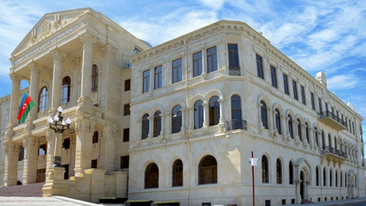 Həmkəndlisini ov tüfəngi ilə vurdu