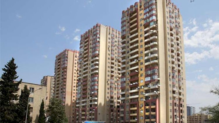 “Tri Koronı” kimi tanınan binaların yaxınlığında tikinti işləri gedir? – İcra Hakimiyyətindən açıqlama