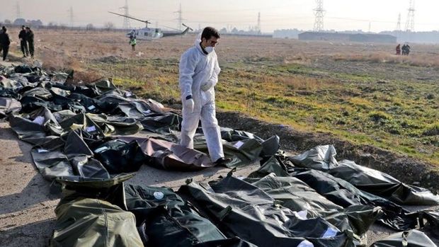 İranda vurulan “Boeing-737” təyyarəsinin “qara qutu”ları Parisə təhvil verildi