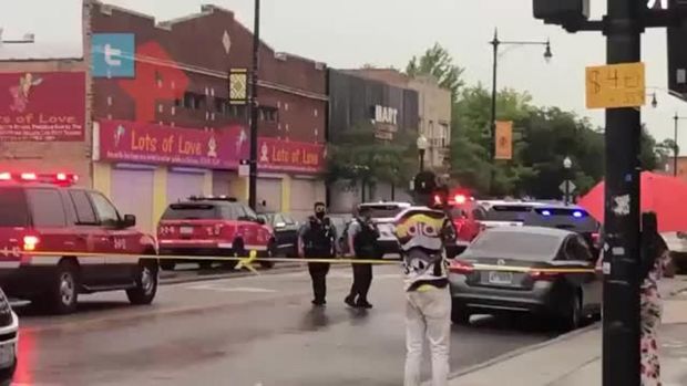 В результате стрельбы в Чикаго пострадали 14 человек