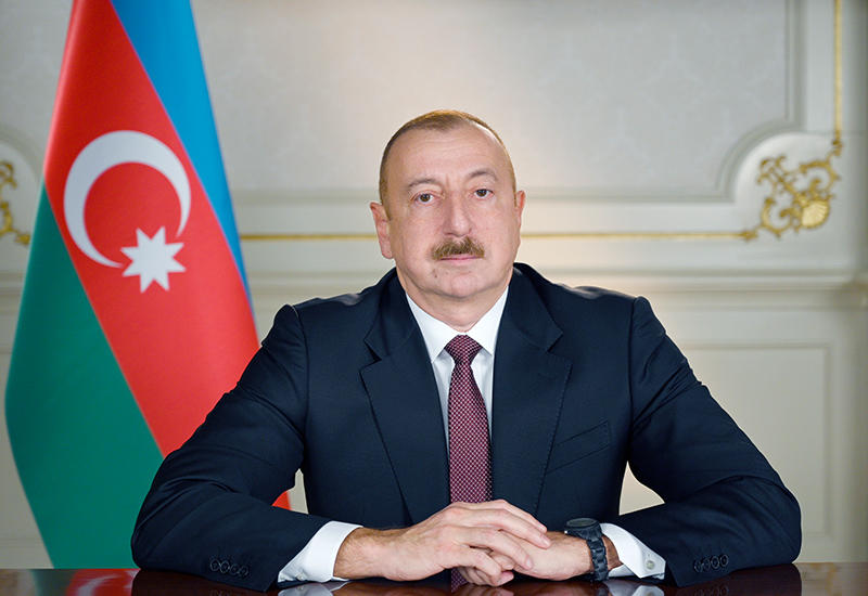 Prezident İlham Əliyev KİV nümayəndələrini təltif etdi - SƏRƏNCAM