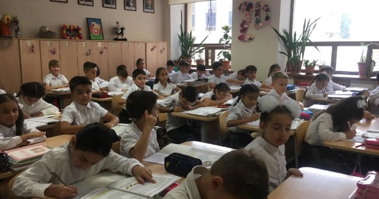 Dərslər nə vaxt başlayacaq? - “Yoluxma hallarında azalma tempi davam edərsə...” – Ekspertdən PROQNOZ