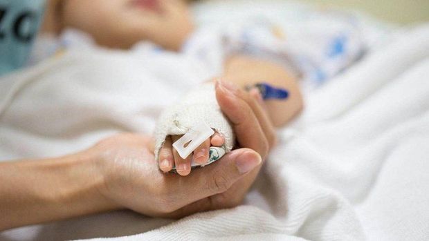 Bakıda azyaşlı qaynar süd qazanına düşərək öldü