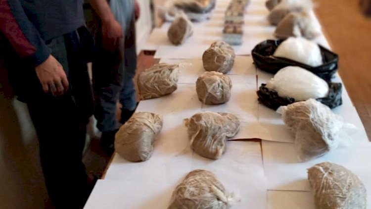 İrandan Azərbaycana 25 kq narkotikin keçirilməsinin qarşısı alındı