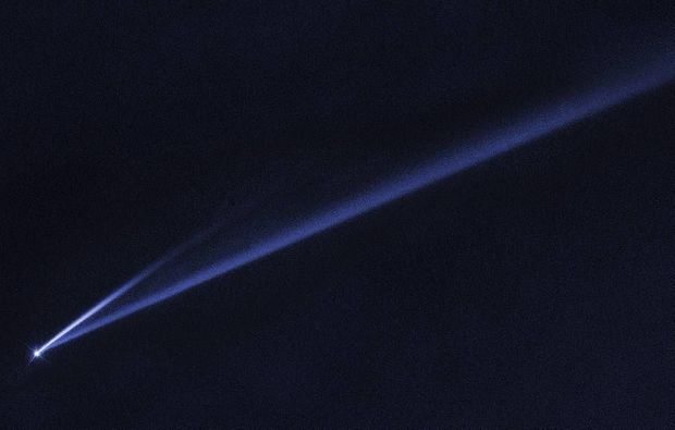 Астероид размером с футбольное поле летит к Земле