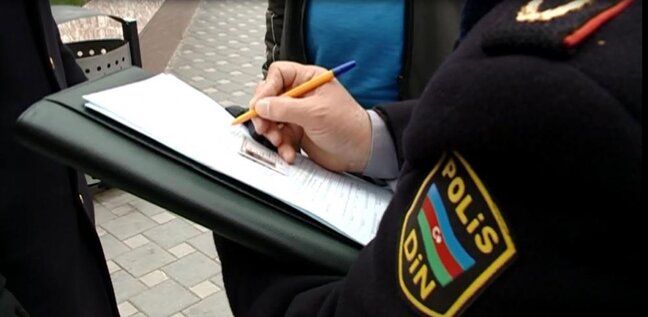 Bakıda maska taxmayan şəxslər cərimələndi