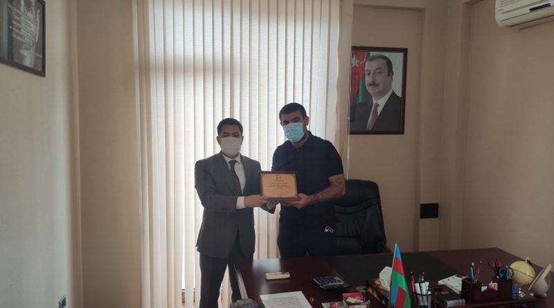 İş adamı Saleh Ağayev “Gənclərin Dostu” Milli Mükafatı ilə təltif olunub