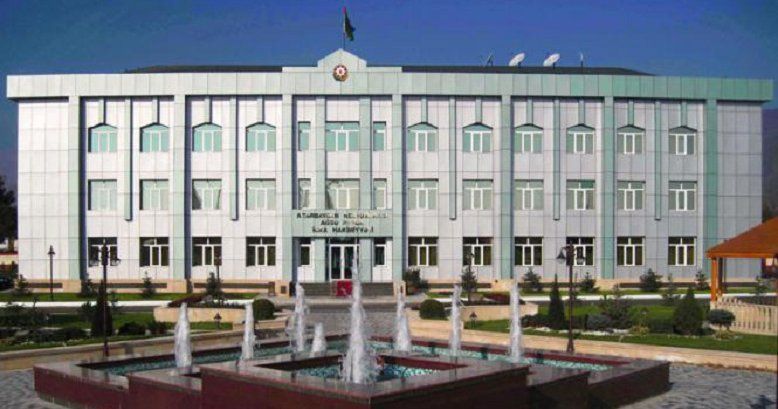 İcra başçısı vətəndaşın obyektini sökdü — FOTOLAR