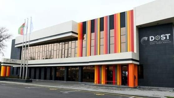 DOST Mərkəzi “erməni rənginə” boyanıb? – Foto