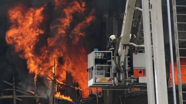 Koronavirus xəstələrinin müalicə olunduğu xəstəxana yandı: Səkkiz ölü