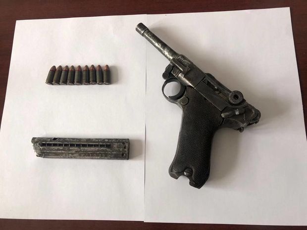 Qanunsuz silah-sursat saxlayan Bakı sakini tutuldu - FOTO