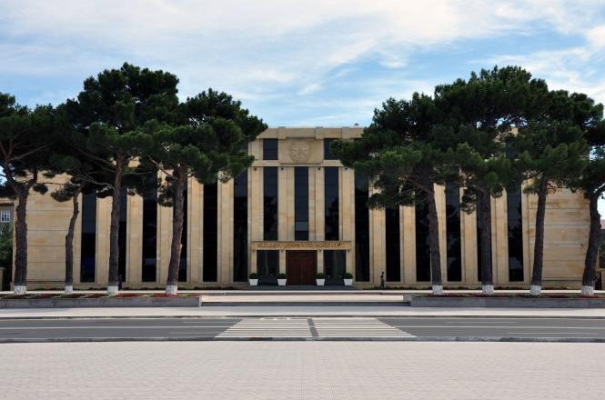 Sumqayıt İcra Hakimiyyəti bir-iki ay əvvəl yaranan şirkətlərə yüzminlərlə vəsait ayırır - MÜƏMMA