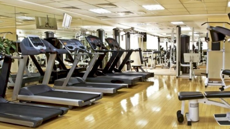 Karantin rejimini pozub idman zalına getdilər