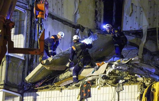 Число погибших после взрыва газа в Ярославле достигло трех