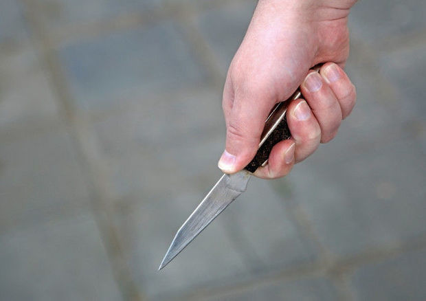 Xaçmazda kişi qısqanclıq zəminində arvadını bıçaqlayıb - RƏSMİ