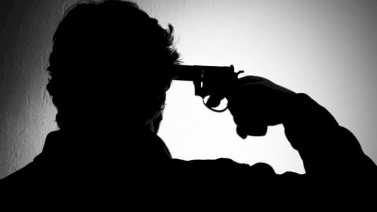 Məşhur musiqiçi intihar etdi