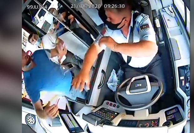 В Баку арестован пассажир, избивший водителя автобуса из-за маски - ОБНОВЛЕНО + ВИДЕО