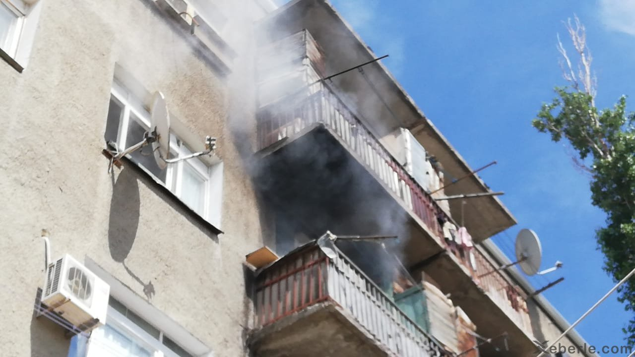 Yataqxanada güclü yanğın - 2 və 5 yaşlı iki qardaş ölüb