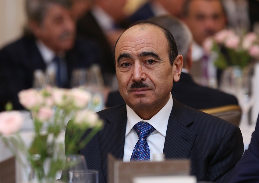 Baş Prokurorluq Əli Həsənovla bağlı açıqlama verdi