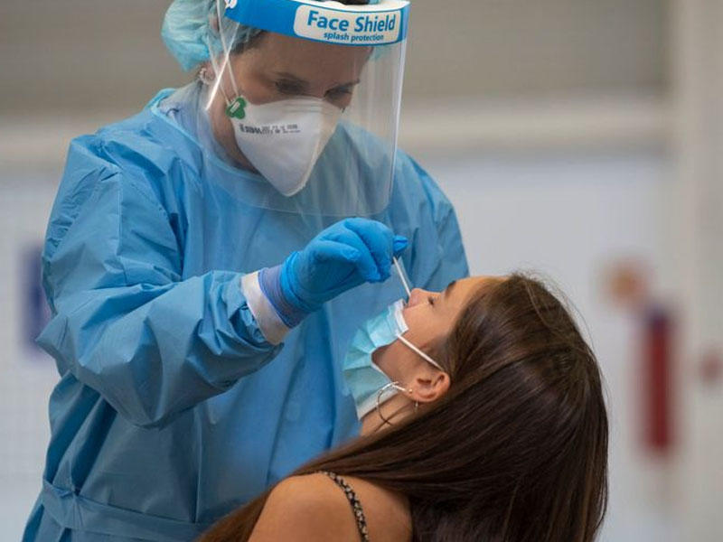 1 ay sonra yenə koronavirus testi pozitiv çıxdı - FOTO