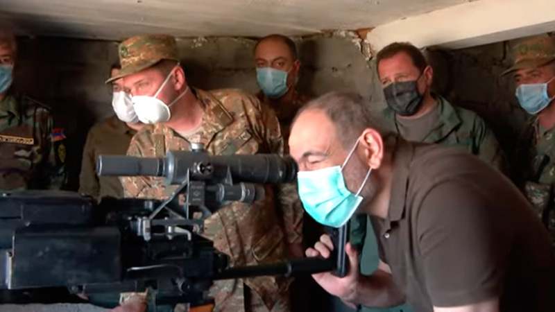 “Ermənilər baş nazirlərinin meymunluğunu etiraf edir” – FOTOFAKT