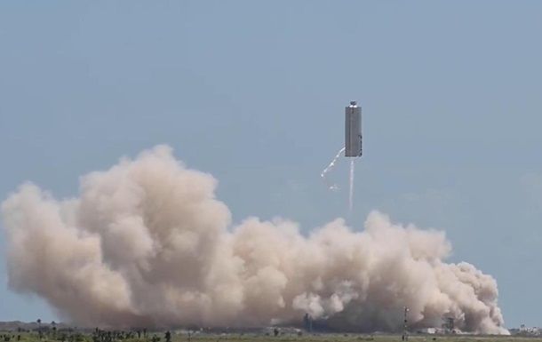 SpaceX испытала корабль для полетов на Марс - ВИДЕО
